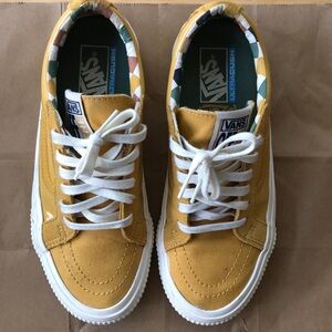 Karina Rozunko Vans Size 8